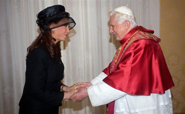 Giovanna Chirri, la periodista que publicó la exclusiva de la renuncia del papa: "Me temblaban las piernas"