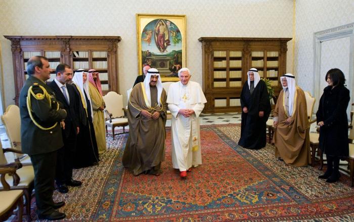 Giovanna Chirri, la periodista que publicó la exclusiva de la renuncia del papa: "Me temblaban las piernas"