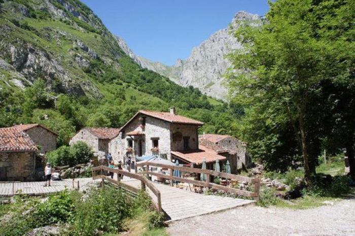 Ocho pueblos de montaña para perderse y apagar el móvil