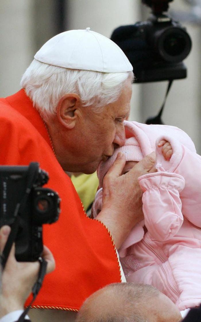 Giovanna Chirri, la periodista que publicó la exclusiva de la renuncia del papa: "Me temblaban las piernas"