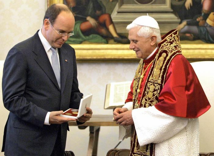 Giovanna Chirri, la periodista que publicó la exclusiva de la renuncia del papa: "Me temblaban las piernas"