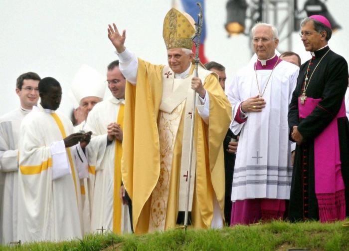 Giovanna Chirri, la periodista que publicó la exclusiva de la renuncia del papa: "Me temblaban las piernas"