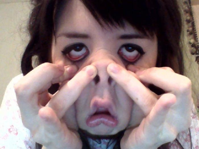 PrettyGirlsUglyFaces: jugar a poner caras horrorosas, el fenómeno viral del fin de semana (FOTOS)