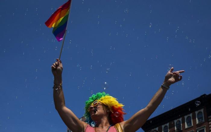 Mayores LGTB y pandemia: cuando la soledad y el aislamiento caen sobre un colectivo vulnerable