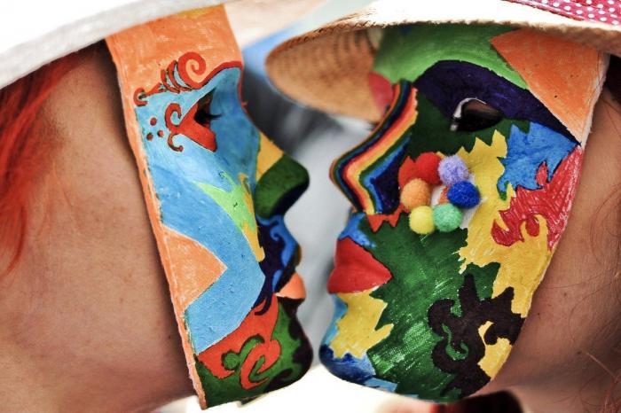 Mayores LGTB y pandemia: cuando la soledad y el aislamiento caen sobre un colectivo vulnerable