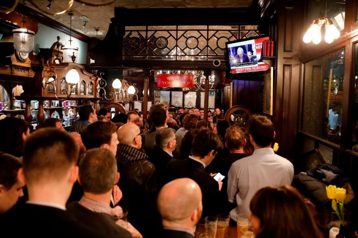 El Parlamento británico pide a la UE que retrase el Brexit y rechaza celebrar un segundo referéndum sobre la separación