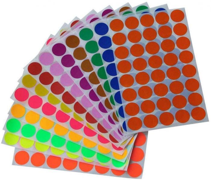 Por qué las pegatinas son el mejor regalo que puedes hacerle a tu hijo pequeño