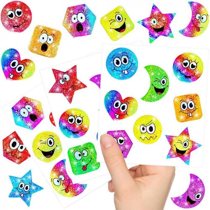 Por qué las pegatinas son el mejor regalo que puedes hacerle a tu hijo pequeño