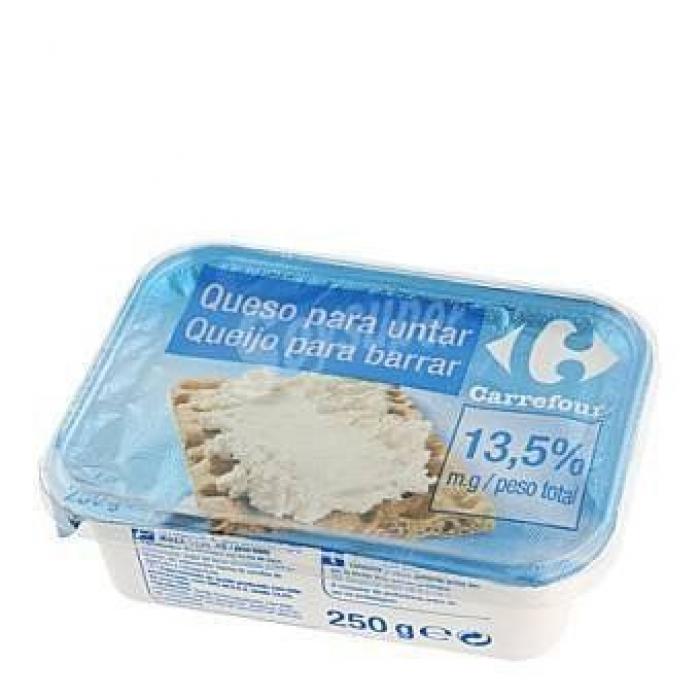 Carrefour mete un significativo cambio en sus yogures: parece un detalle pequeño, pero es importante