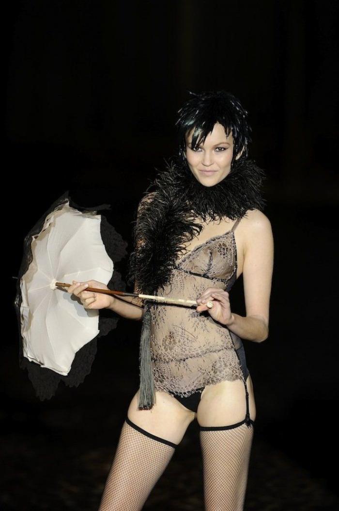 Andres Sardá, Cibeles: desfile de lencería para abrir la 57 edición de FashionWeek Madrid (FOTOS)