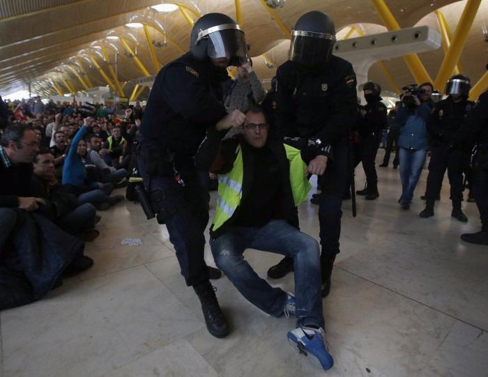 Principio de acuerdo para poner fin al conflicto por el ERE en Iberia