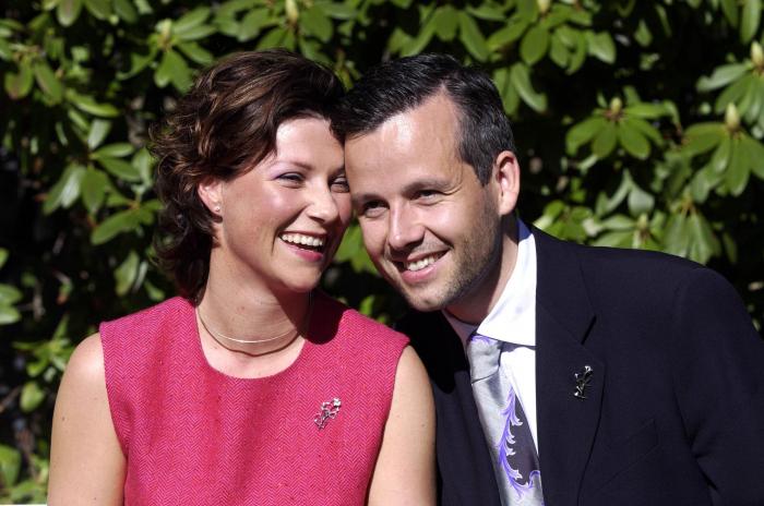 La historia de Ari Behn: su separación de Marta Luisa de Noruega, su episodio como mendigo y su documental con Carmen de Mairena