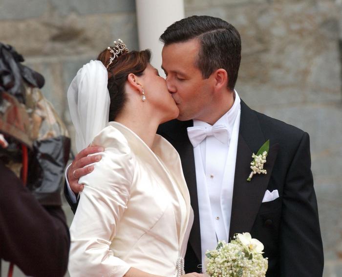 La historia de Ari Behn: su separación de Marta Luisa de Noruega, su episodio como mendigo y su documental con Carmen de Mairena