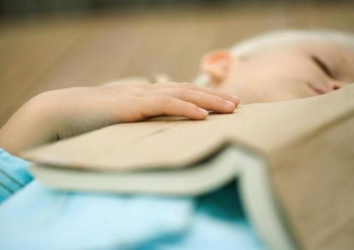 Qué es una puerta de sueño y cómo aprovecharla para dormir mejor