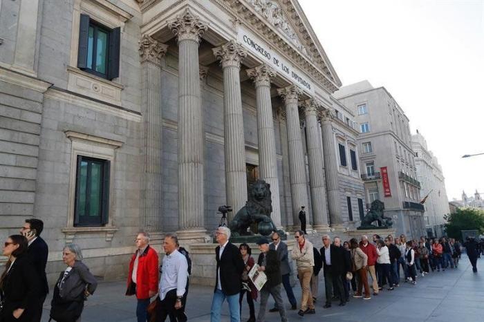 El aplaudido gesto de Rubalcaba en 2009 con este miembro de 'Salvados'