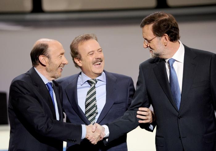 "En vida...": el reproche de Felipe González al recordar (en 'Espejo Público') la figura de Rubalcaba