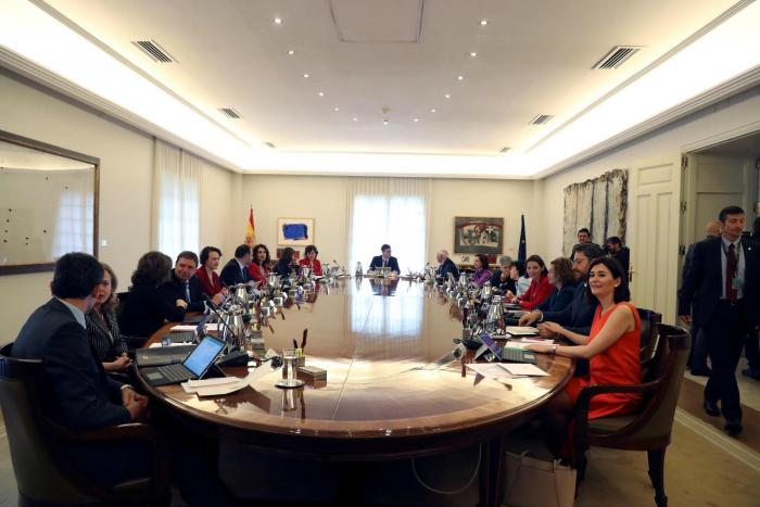 Esto es lo que le pasa a Pedro Duque cuando no está en ingravidez