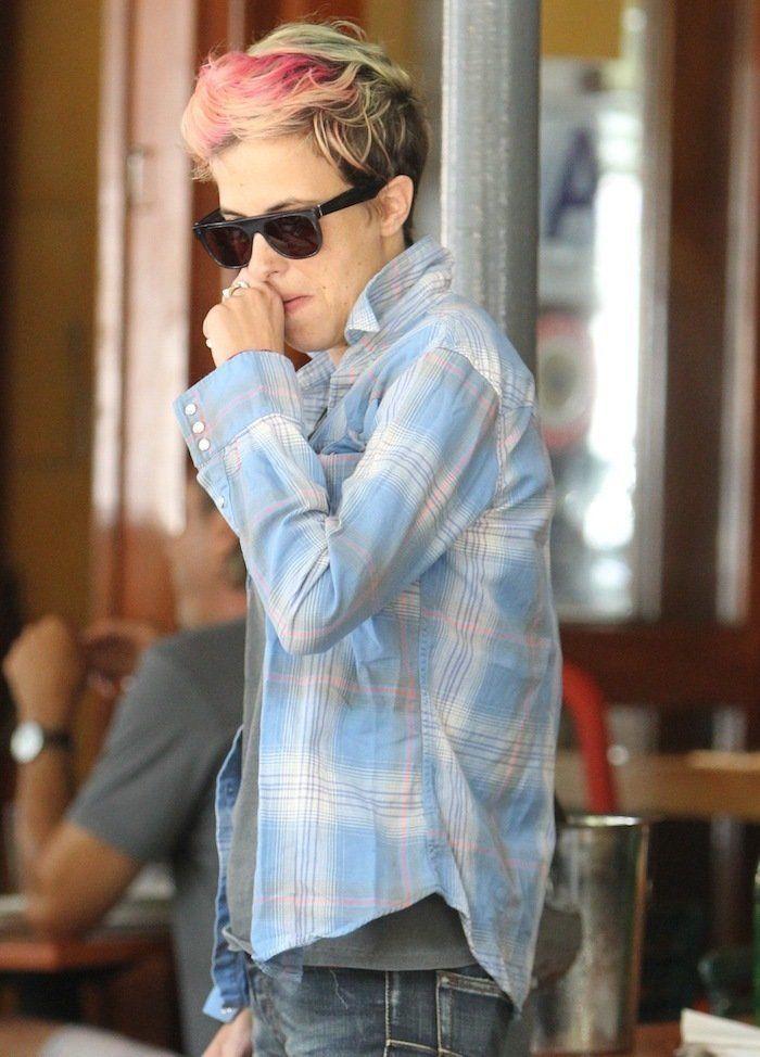 Pelo rosa, verde, azul...: las últimas famosas en apuntarse a la moda de pelo de colores (FOTOS)