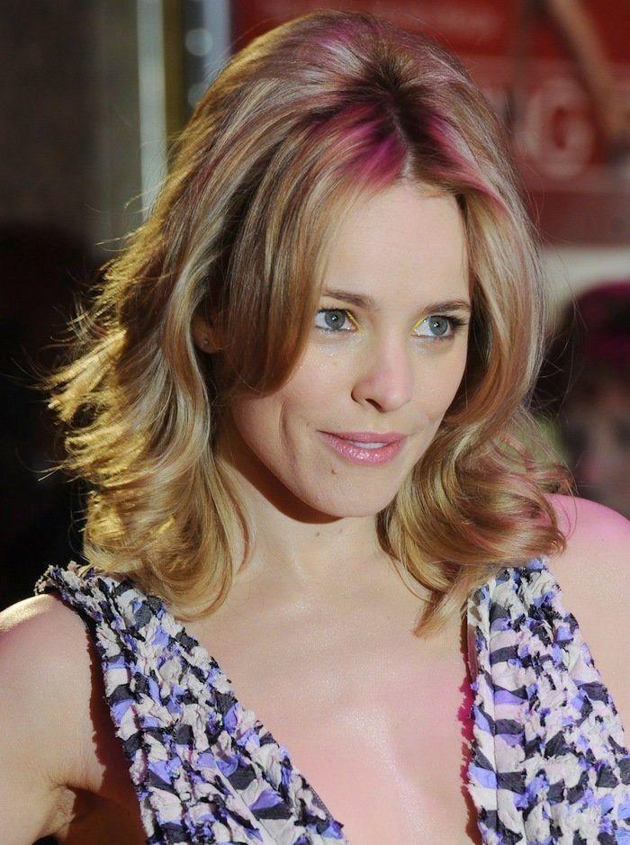 Pelo rosa, verde, azul...: las últimas famosas en apuntarse a la moda de pelo de colores (FOTOS)