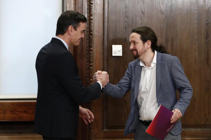 Sánchez tira de Cervantes para suavizar los roces con UP: "La experiencia es la madre de la ciencia"