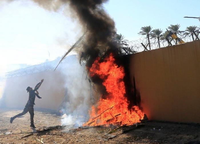 EEUU ataca con misiles el aeropuerto de Bagdad por orden de Trump y mata al poderoso general iraní Soleimani