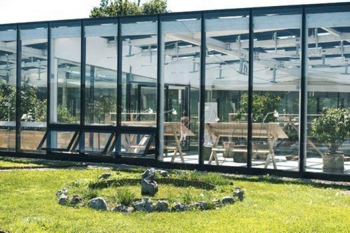 El dueño de un bar se corona con su respuesta a la crítica más extraña de un cliente en Google