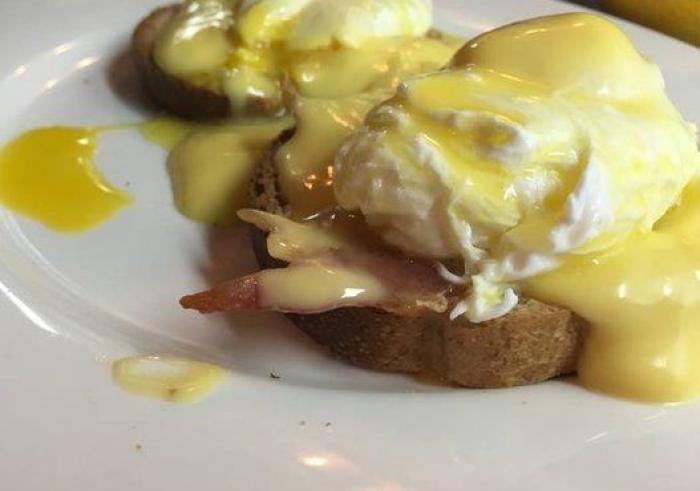 La receta de huevo frito publicada por el ‘New York Times’ que hace flipar a muchos españoles