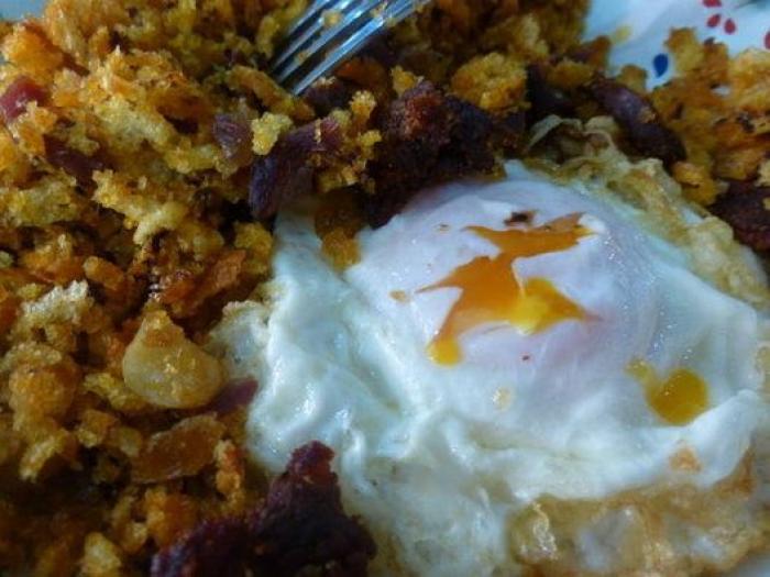 La receta de huevo frito publicada por el ‘New York Times’ que hace flipar a muchos españoles