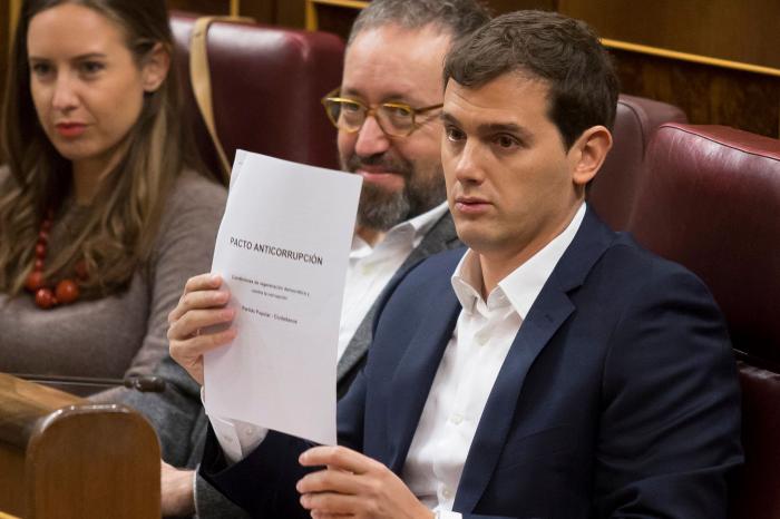 Jorge Javier Vázquez carga en 'Sálvame' contra un líder político: "Vótale, porque si no no le va a votar nadie"