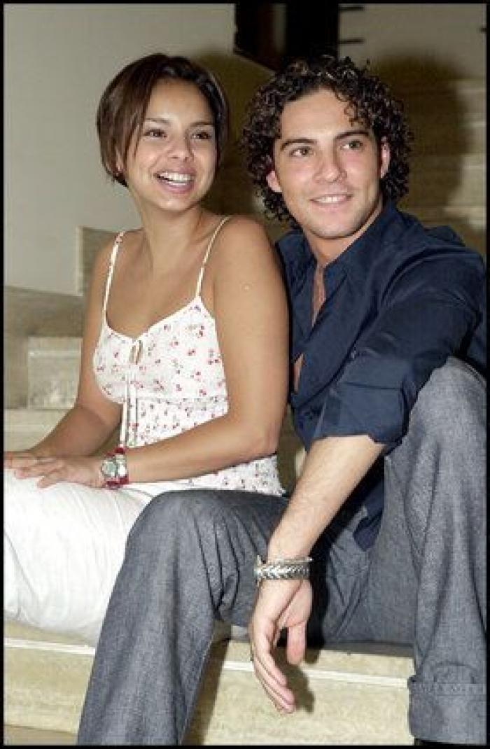 11 fotos de Bisbal y Chenoa que parecen del siglo pasado pero no lo son