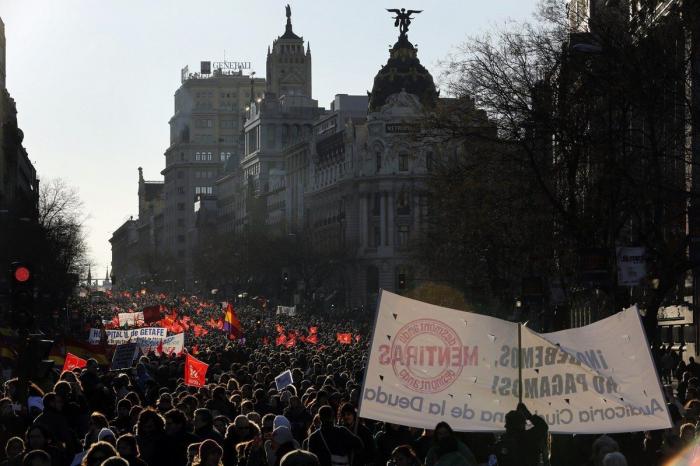 La oposición pide la dimisión de Salvador Victoria por comparar la Marea Ciudadana con el 23-F