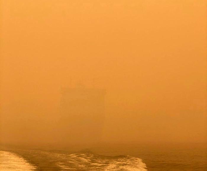 Éxodo masivo por la amenaza de un recrudecimiento de los incendios en Australia