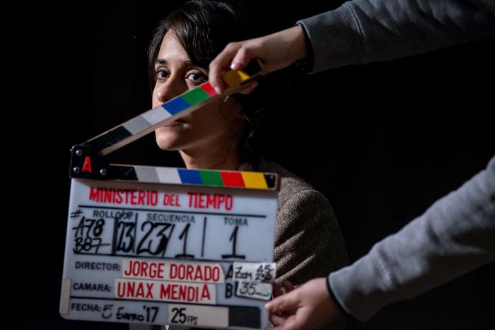 El creador de 'El Ministerio del Tiempo' recuerda esta "falta de respeto" de Revilla tras su no a Sánchez