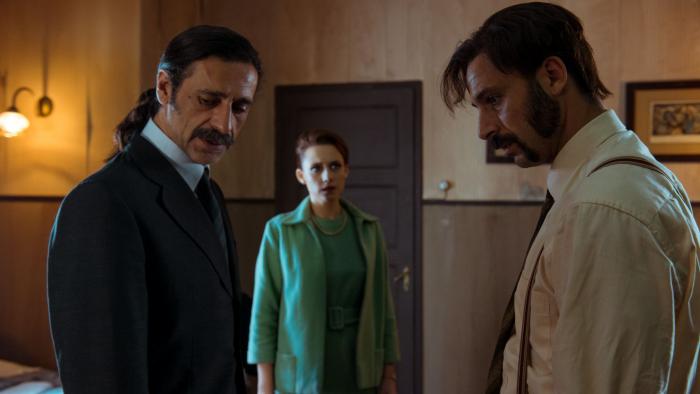 El creador de 'El Ministerio del Tiempo' recuerda esta "falta de respeto" de Revilla tras su no a Sánchez