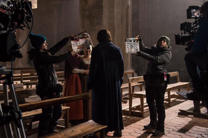 El creador de 'El Ministerio del Tiempo' recuerda esta "falta de respeto" de Revilla tras su no a Sánchez