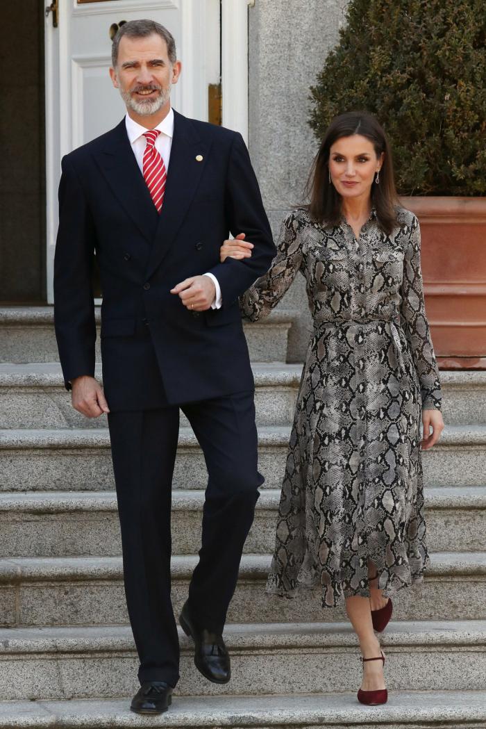 El guiño del vestido de Letizia en su visita a Marruecos