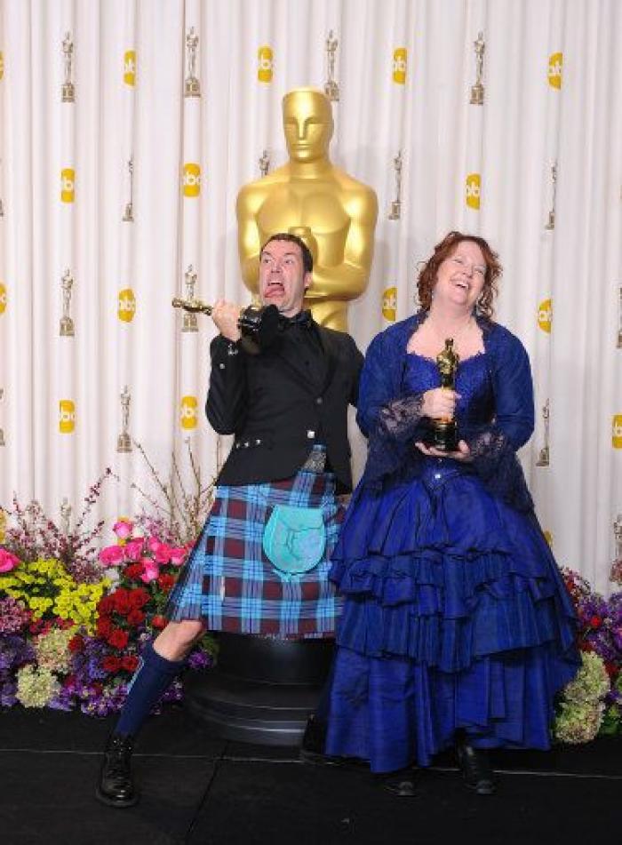 Anécdotas Oscar 2013: del vídeo "os hemos visto las tetas" a las muletas y el hambre en la alfombra roja (FOTOS, GIF, VÍDEOS)