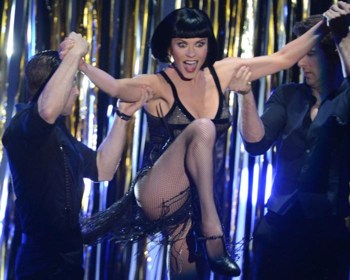 Anécdotas Oscar 2013: del vídeo "os hemos visto las tetas" a las muletas y el hambre en la alfombra roja (FOTOS, GIF, VÍDEOS)