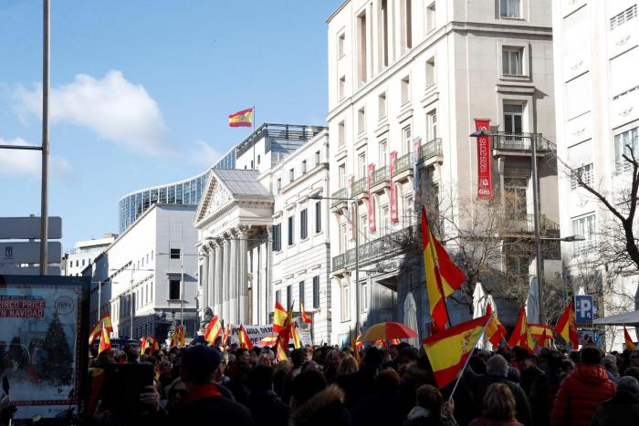Abascal exige la detención de Quim Torra