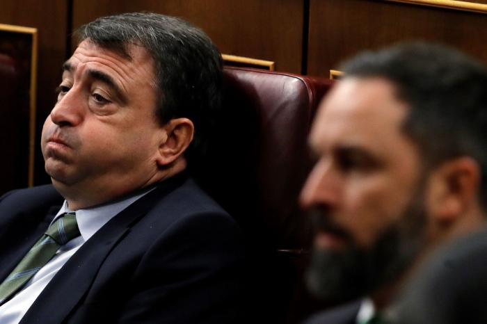 'Los soñadores' Sánchez y Rufián, juntos de la mano en un nuevo grafiti de Tvboy