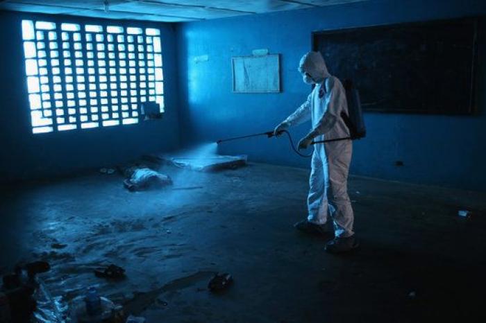 El presidente de Uganda dice que el 40% de las personas hospitalizadas en el país mueren por 'comer demasiado'