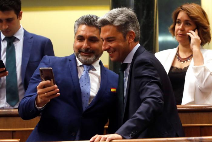 Los votos nulos de Esquerra: "Llibertat" y lazo amarillo