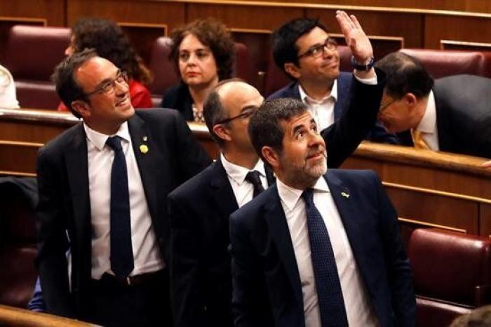 Los votos nulos de Esquerra: "Llibertat" y lazo amarillo