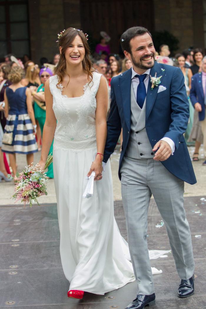 Las vacaciones de Alberto Garzón dividen Twitter: "Ahí, huyendo del malvado capitalismo opresor"