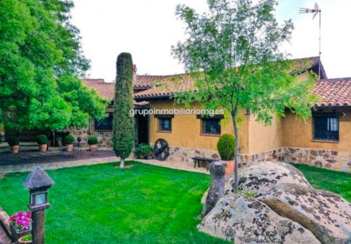 La Fiscalía descarta el delito en las protestas ante la casa de Iglesias y Montero: "incómodas pero no amenazantes"