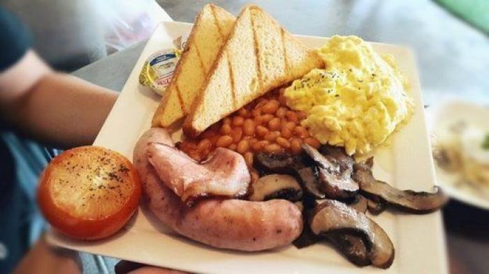 Nathy Peluso llega a España y lo que hace arrasa en Twitter: "Diva de la dieta mediterránea"