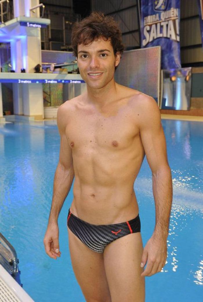 Olvido Hormigos en Interviú: portada de la revista en topless de la ex concejal socialista (FOTOS)