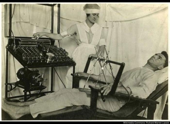 Una joven británica muere al confundirle un tumor con migrañas tras 14 visitas al médico