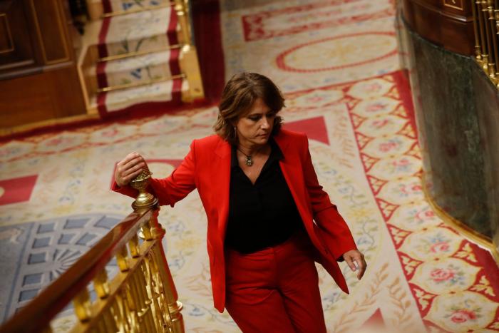 Delgado califica de "histórica" la investigación al emérito