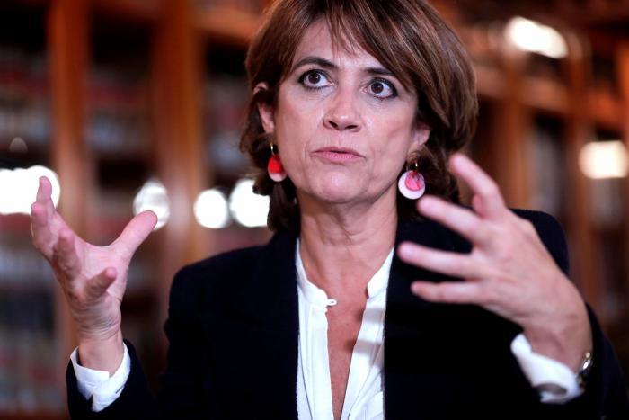 Delgado califica de "histórica" la investigación al emérito